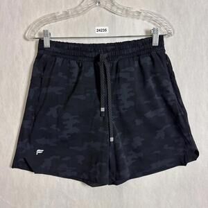 Fabletics Women's Small The One Shorts 5" Inseam Camouflage Activewear Shorts